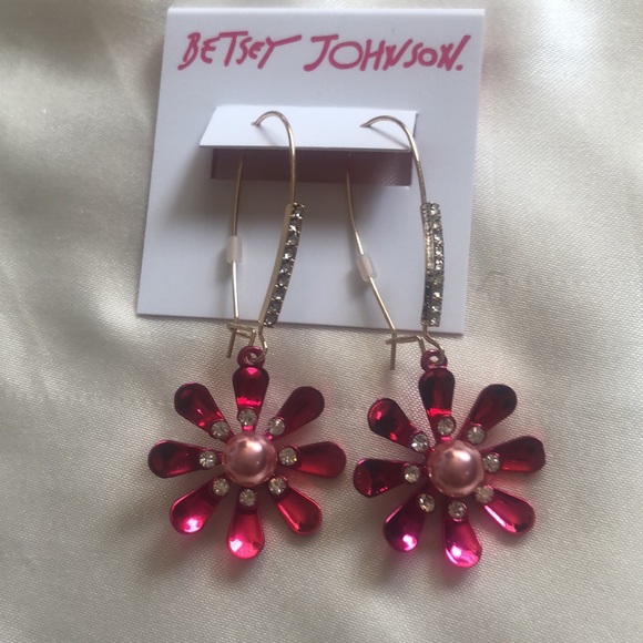 Betsey Johnson Gold Tone Red Metallic Daisy Drop Earrings Crystal Accents NWT - Picture 4 of 10